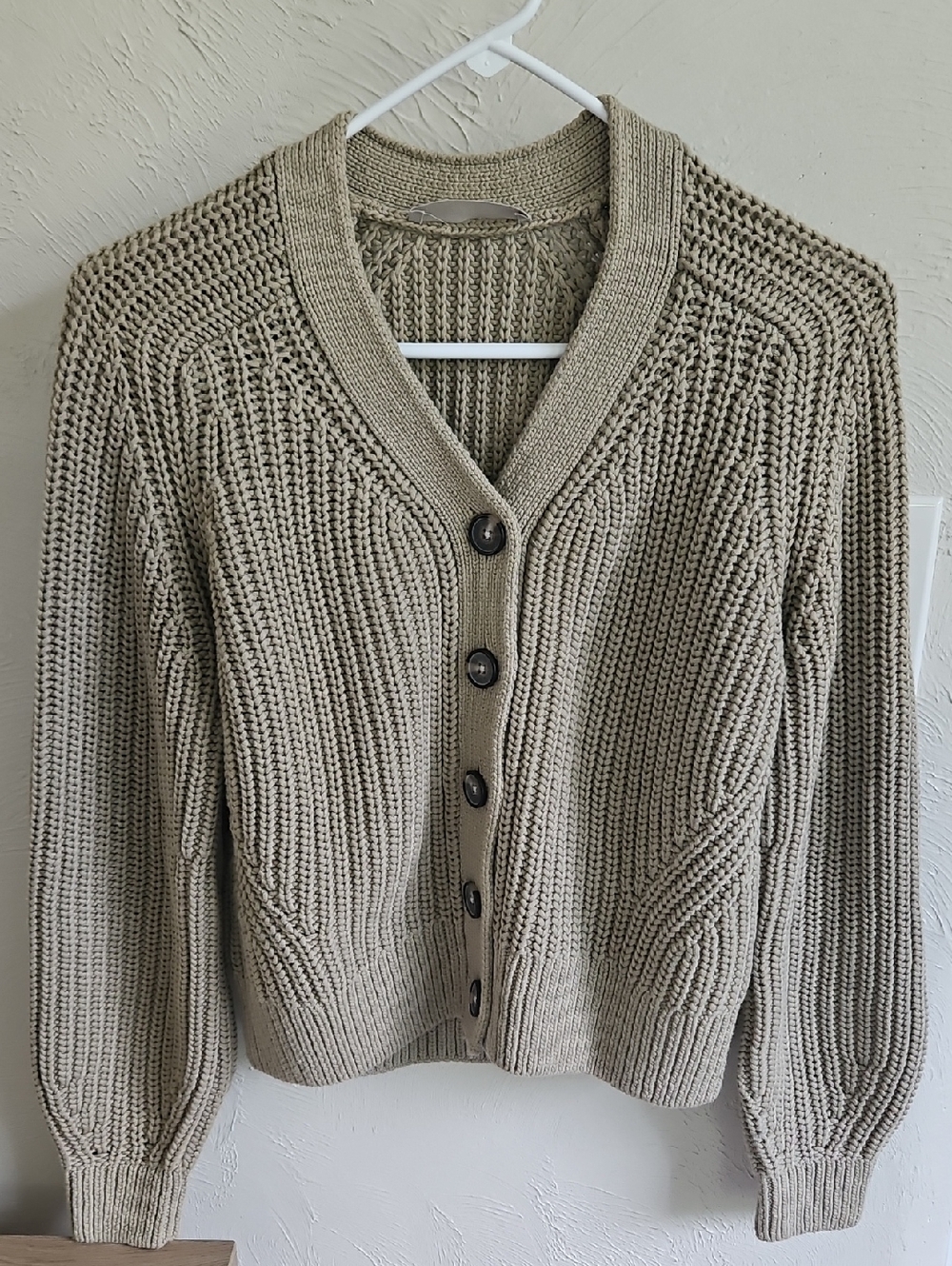 Everlane // Chunky Cardigan Sweater